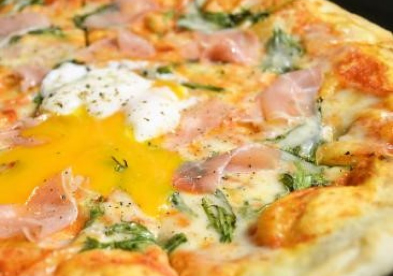ピッツァ ビスマルク ラ ロゼッタ盛岡 テイクアウト デリバリーの注文 Deli Holic