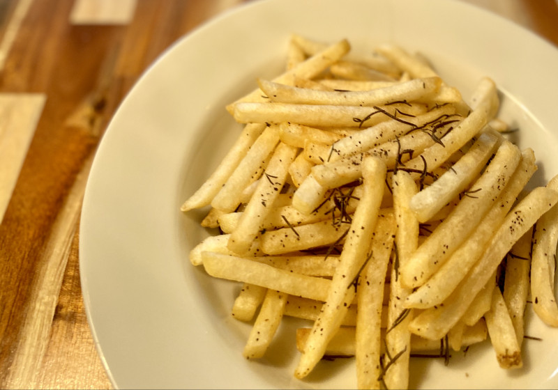 フライドポテト ローズマリーｍｉｘ 牡蠣とワインと魚と肉と 元住吉にて テイクアウト デリバリーの注文 Deli Holic