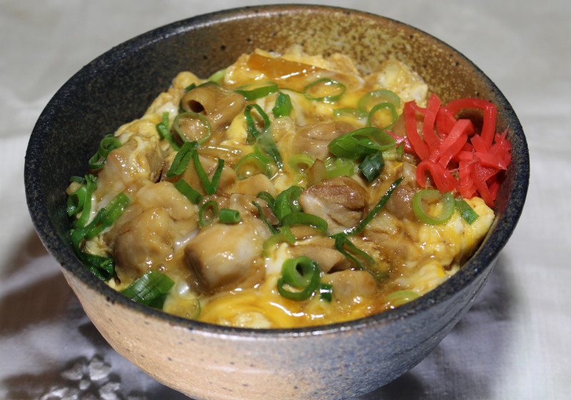 親子丼 | お好み焼き宅配専門店 ふきのとう | テイクアウト