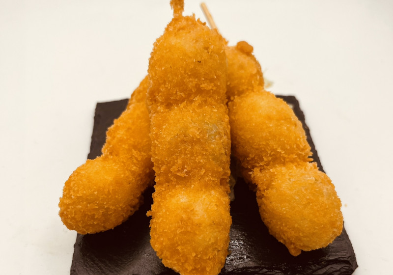 アクリルキーホルダー うずらの卵串とハムカツ串 アクリルキーホルダー